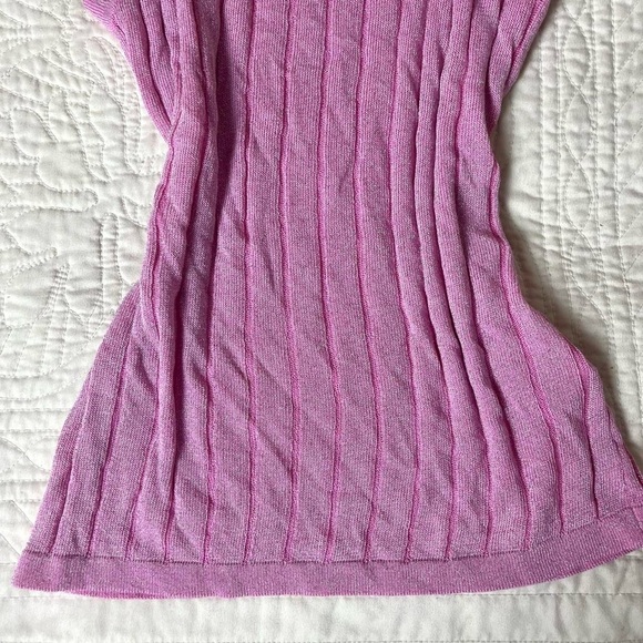 Pink Ribbed Sleeveless Top - Picture 2 of 5